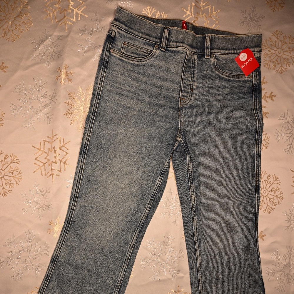 Spanx Kick Flare Petite Jeans Ind. Sky, NWT